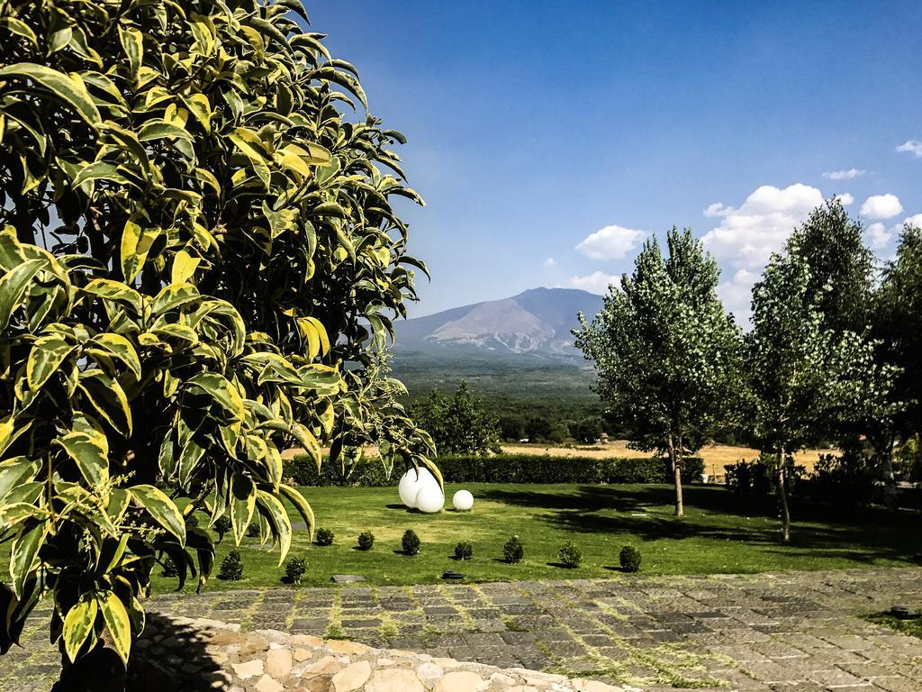 La Fucina Di Vulcano ブロンテ エクステリア 写真